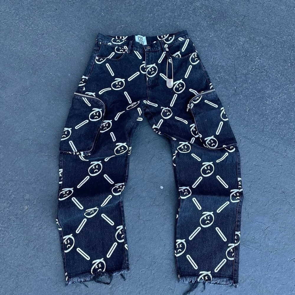 Don’t Let Mom Find Out Black Graphic Men's Cargo Pants (Bold and Rare) - Baggy